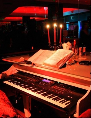 Stars Piano Bar